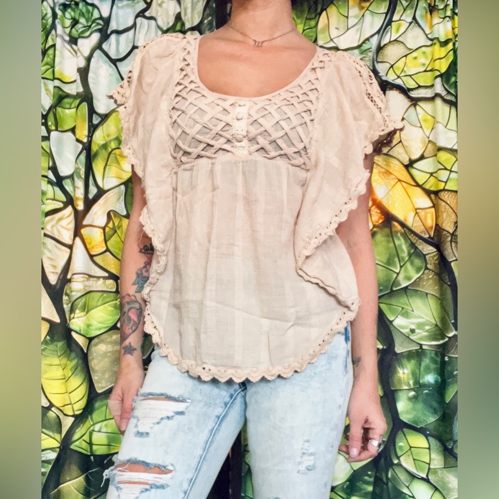 Flying Tomato Beige Lace Blouse